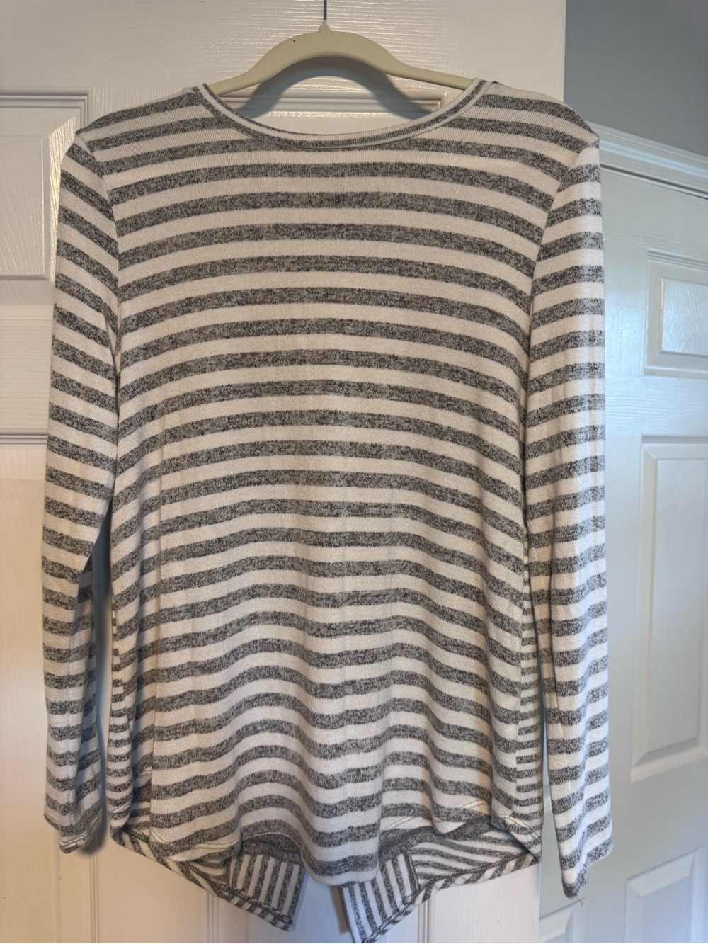Verve Ami Striped Knit Top in Gray, White Trim
